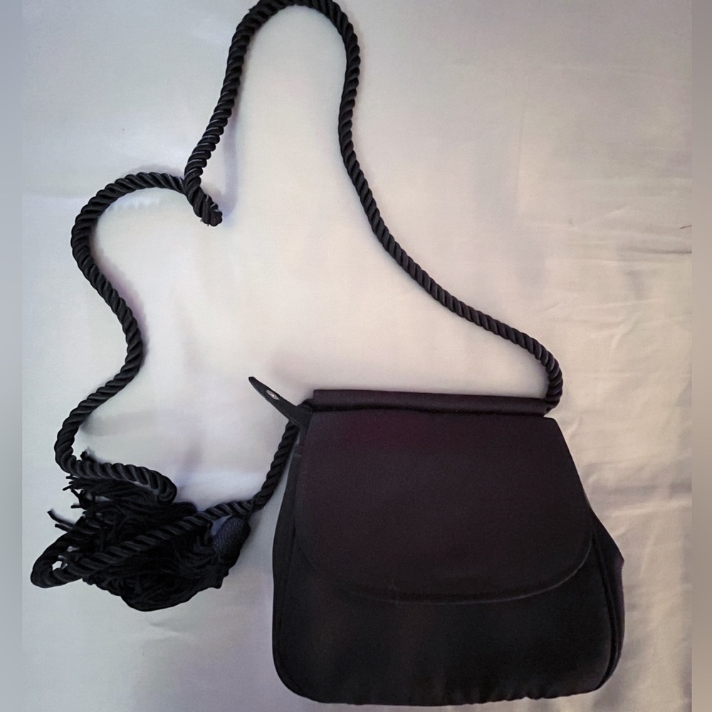 Black purse
